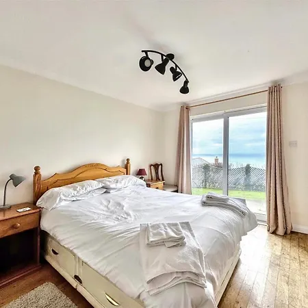 5-Bedroom Detached House With Amazing Sea Views Porthleven Buitenkant foto