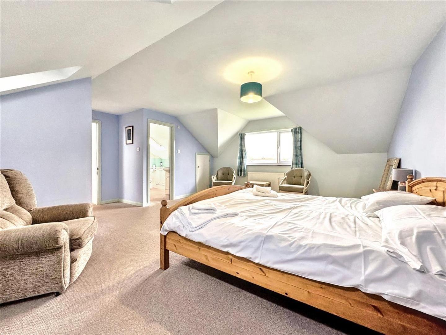 5-bedroom Detached House With Amazing Sea Views Porthleven